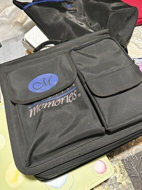 Creative Memories Memory Mate Bag with Blue Logo